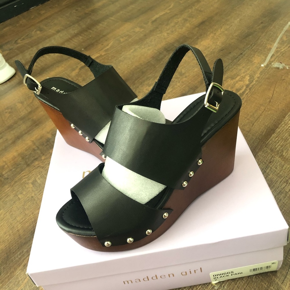 madden girl NWT black and brown studded wedges